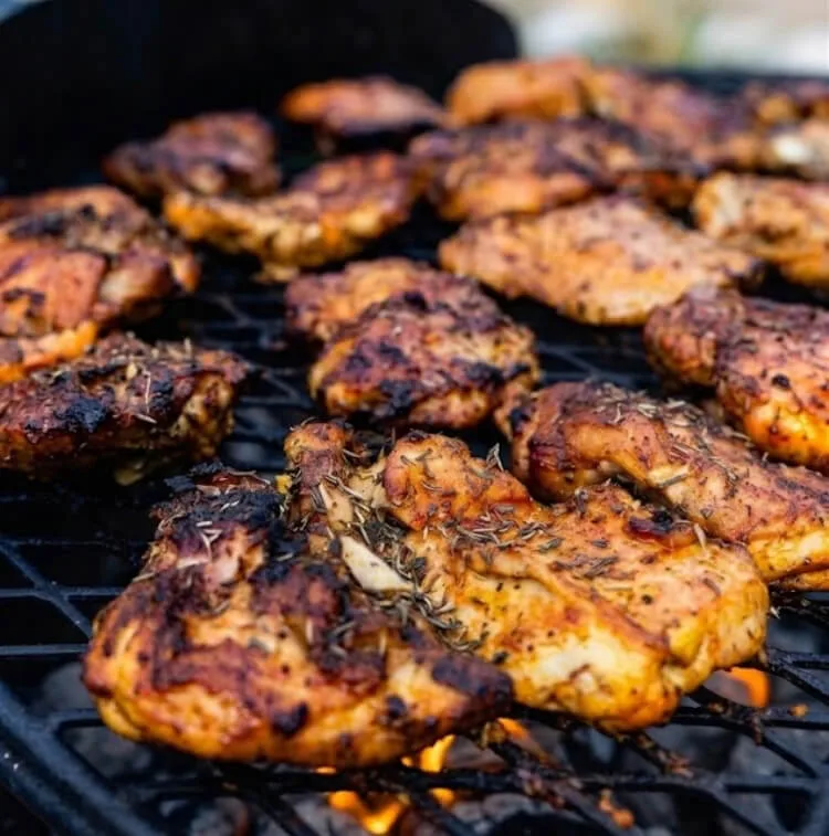 Gegrilde kip met citroentijm bio en knoflook